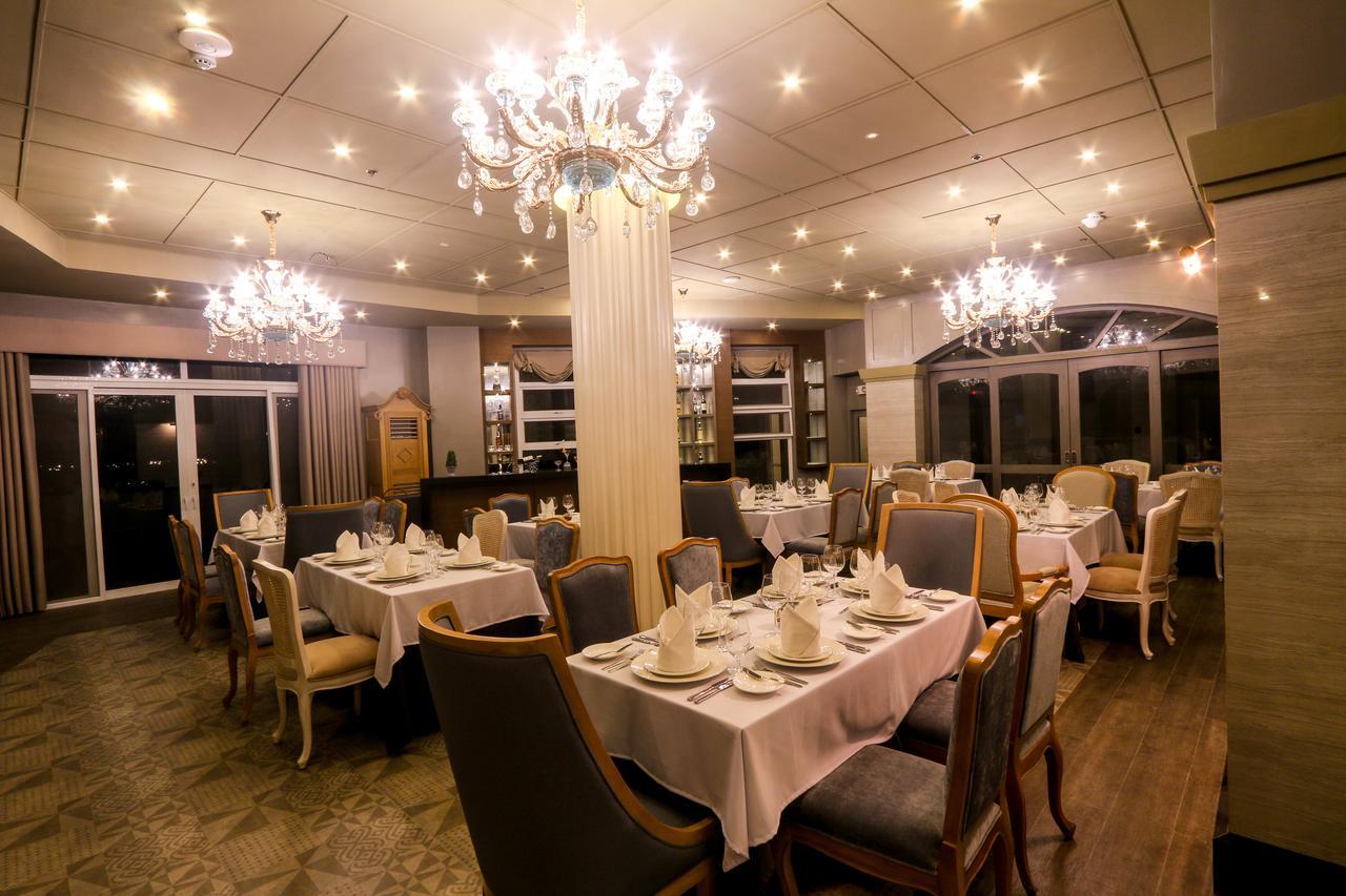 Hotel Carlito Tagaytay تاجيتاي المظهر الخارجي الصورة