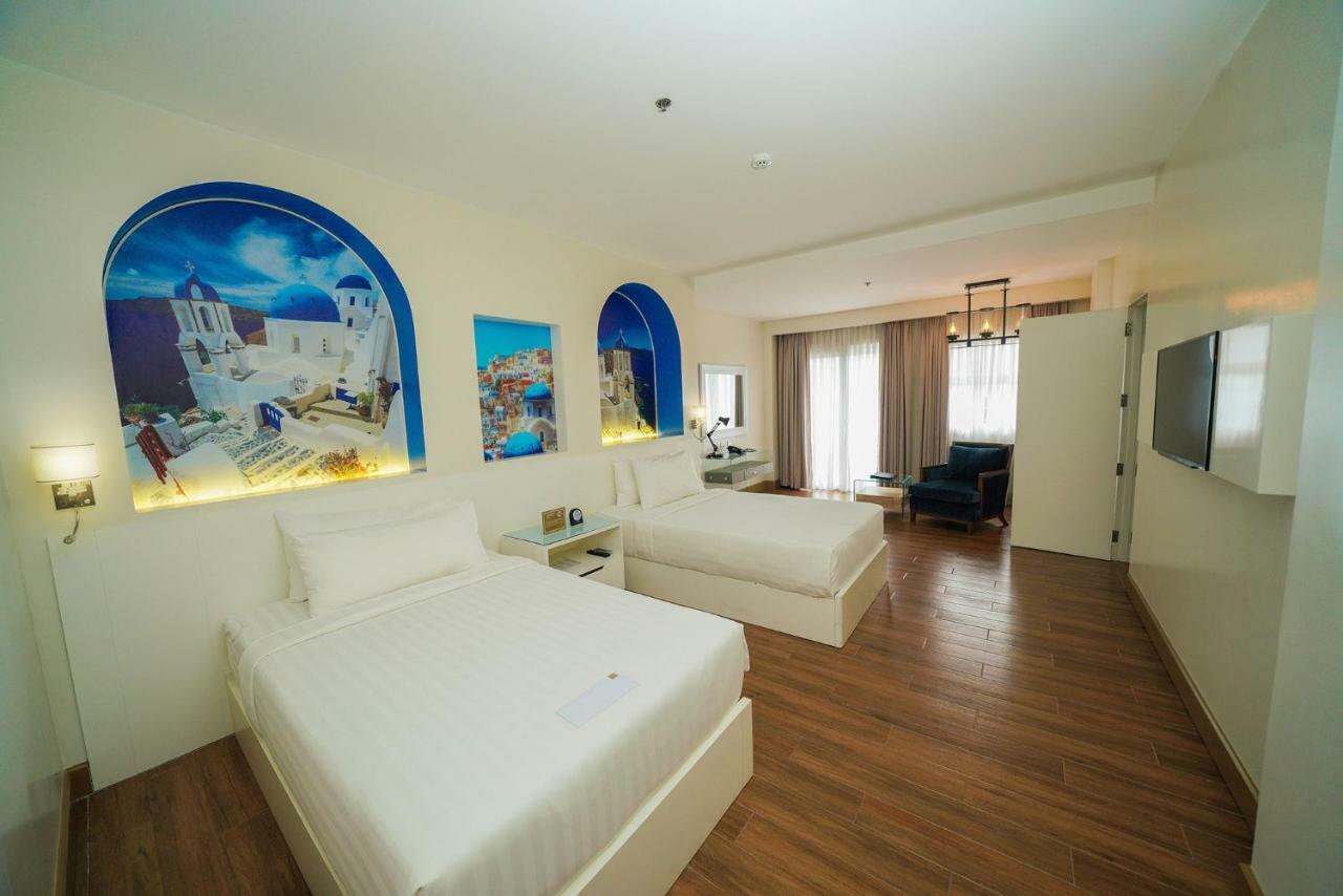 Hotel Carlito Tagaytay تاجيتاي المظهر الخارجي الصورة