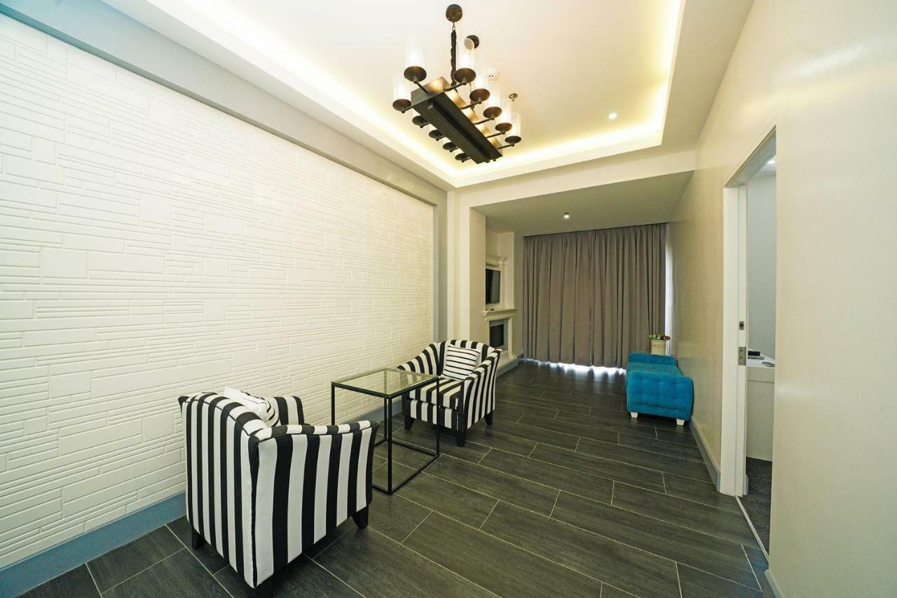 Hotel Carlito Tagaytay تاجيتاي المظهر الخارجي الصورة